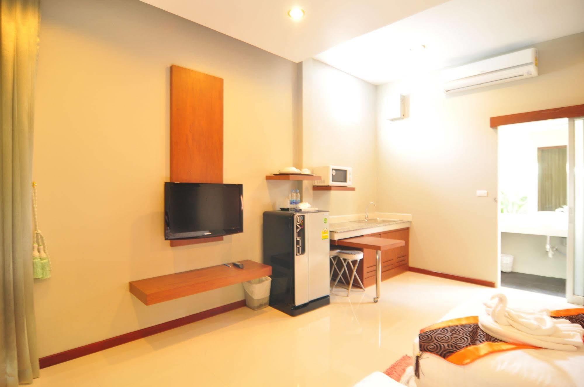 Phu Nana Boutique Hotel - Sha Plus Rawai Exteriör bild