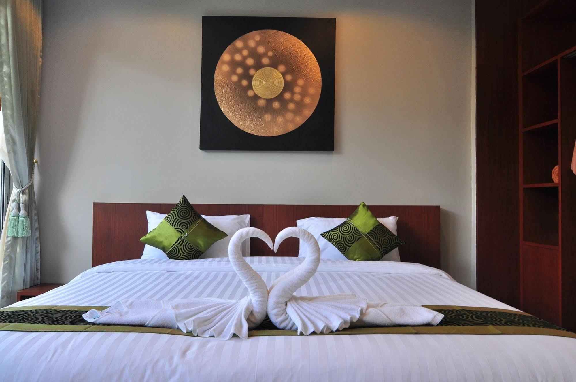 Phu Nana Boutique Hotel - Sha Plus Rawai Exteriör bild